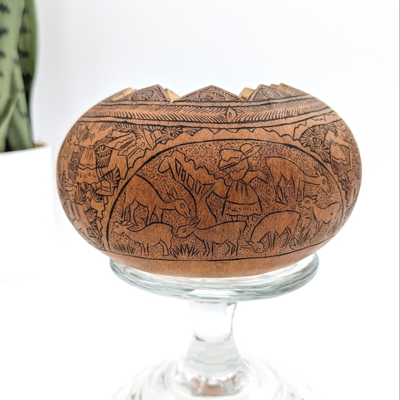 Vintage Peruvian Hand Carved Gourd Folk Art